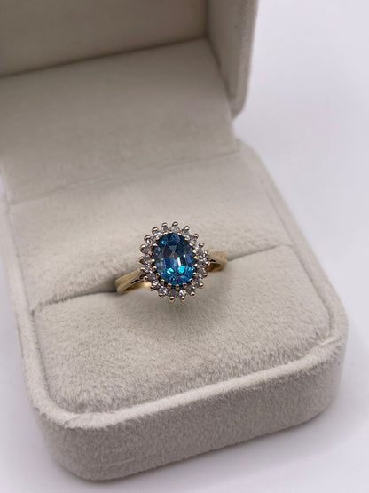 9ct gold topaz and diamond ring