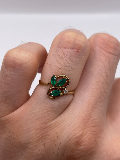 9ct gold green agate and cz ring