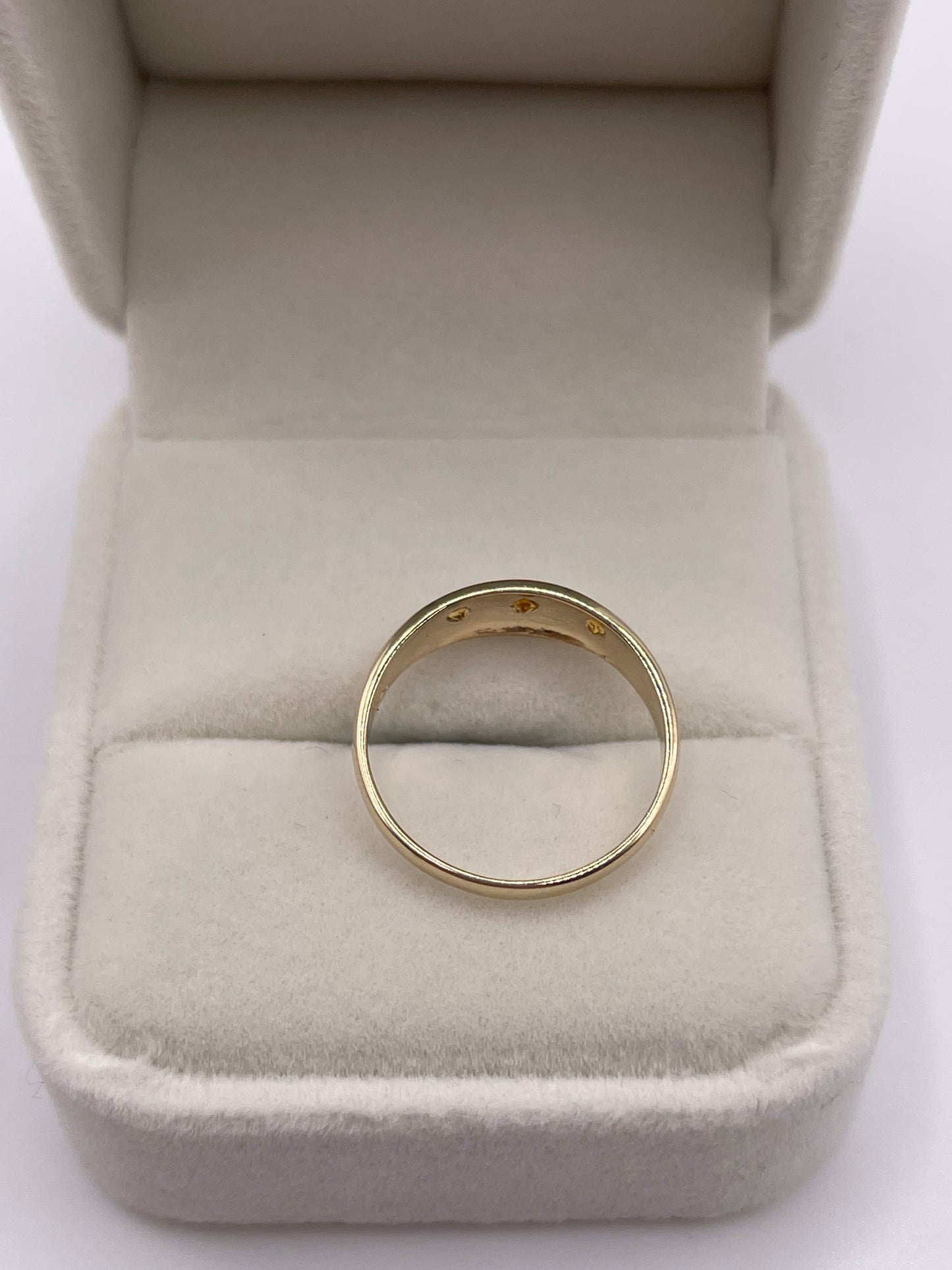 9ct gold citrine gypsy ring