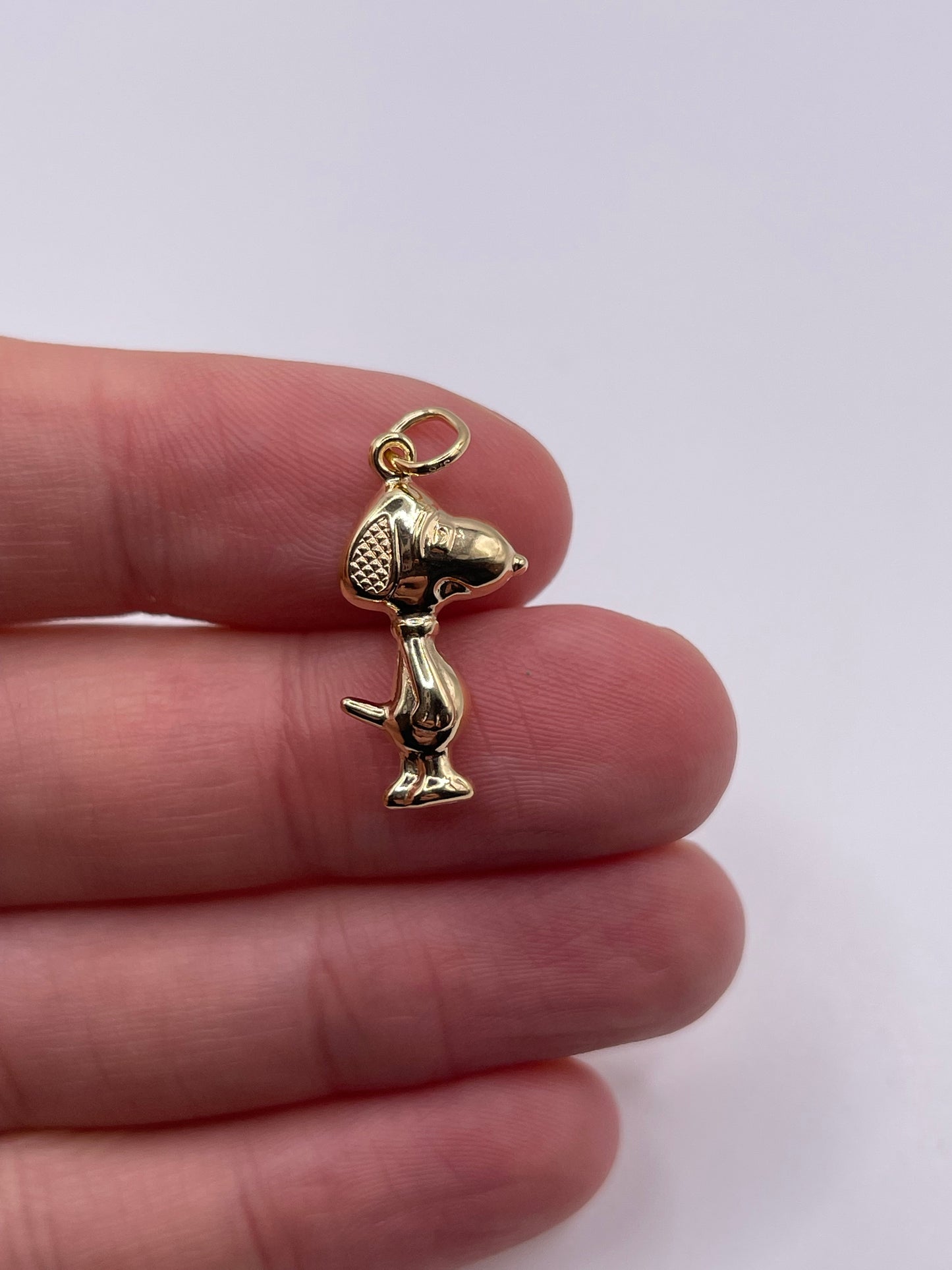 9ct gold snoopy charm