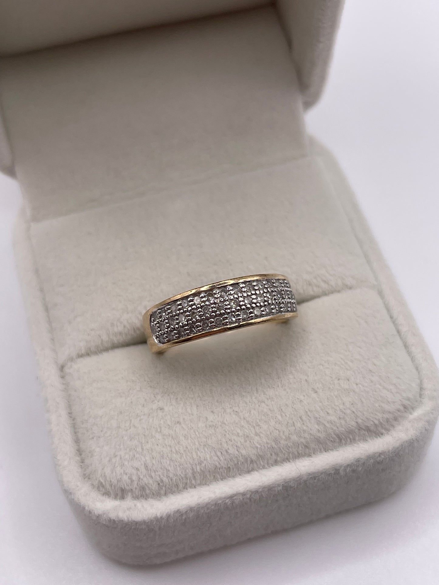 9ct gold diamond cluster ring