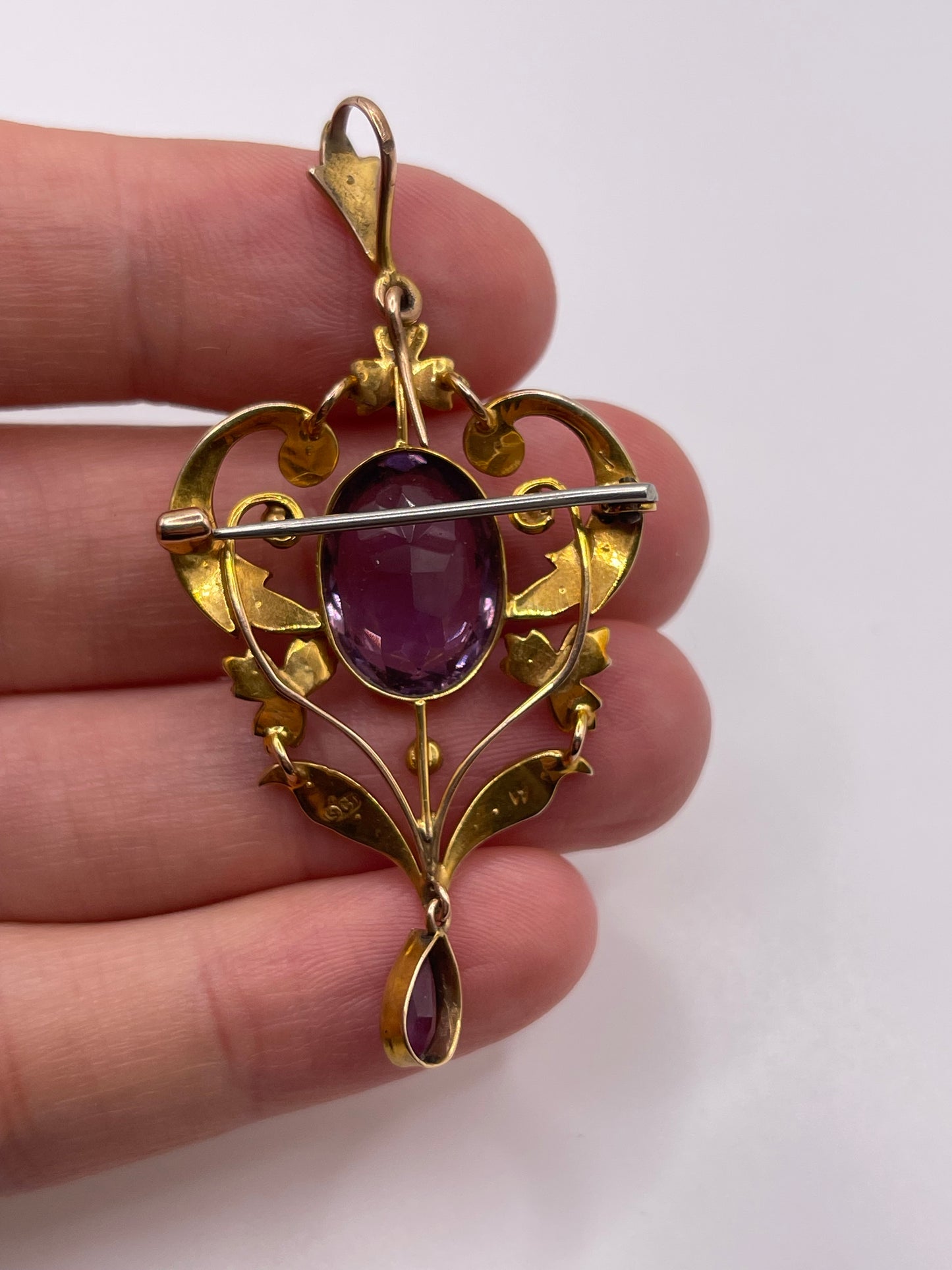 Antique 9ct gold amethyst and pearl pendant