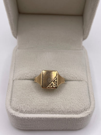9ct gold signet ring
