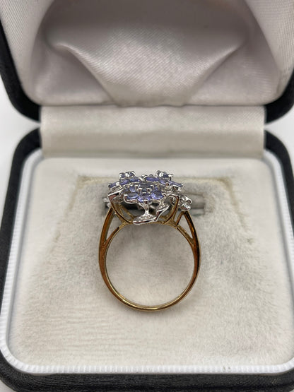 9ct gold tanzanite and diamond ring
