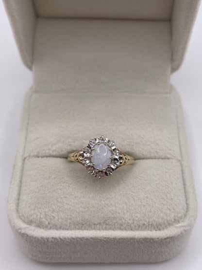 9ct gold opal and diamond ring