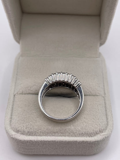 14ct white gold diamond cluster ring