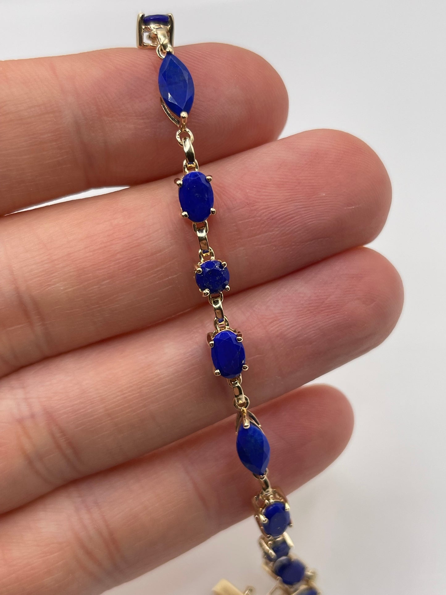 9ct gold lapis lazuli bracelet
