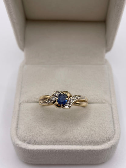 9ct gold sapphire and diamond ring