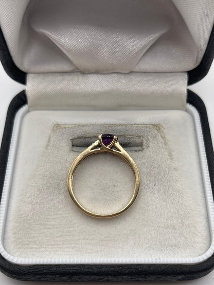 9ct gold amethyst and diamond ring