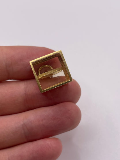 18ct gold heart pendant