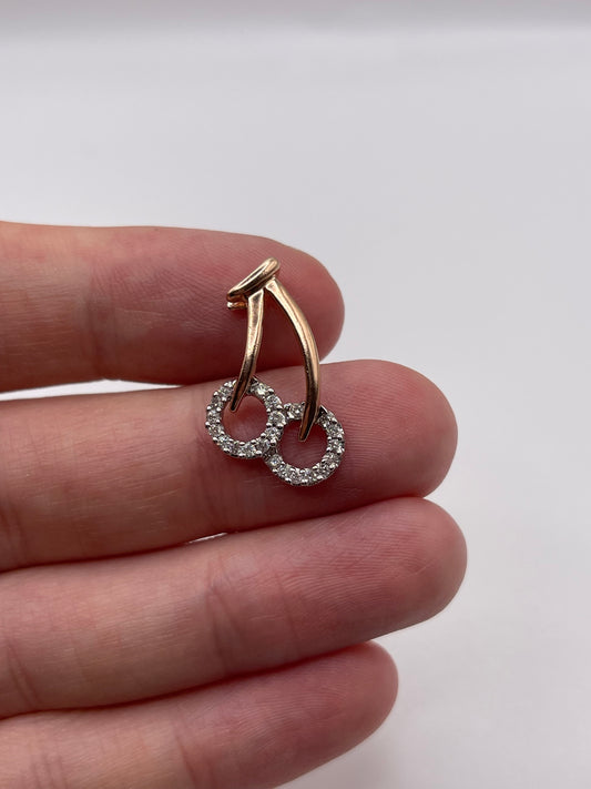9ct rose gold diamond cluster pendant