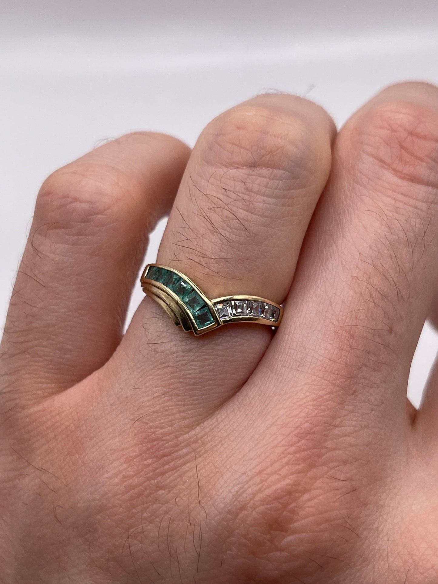 9ct gold emerald and cz ring