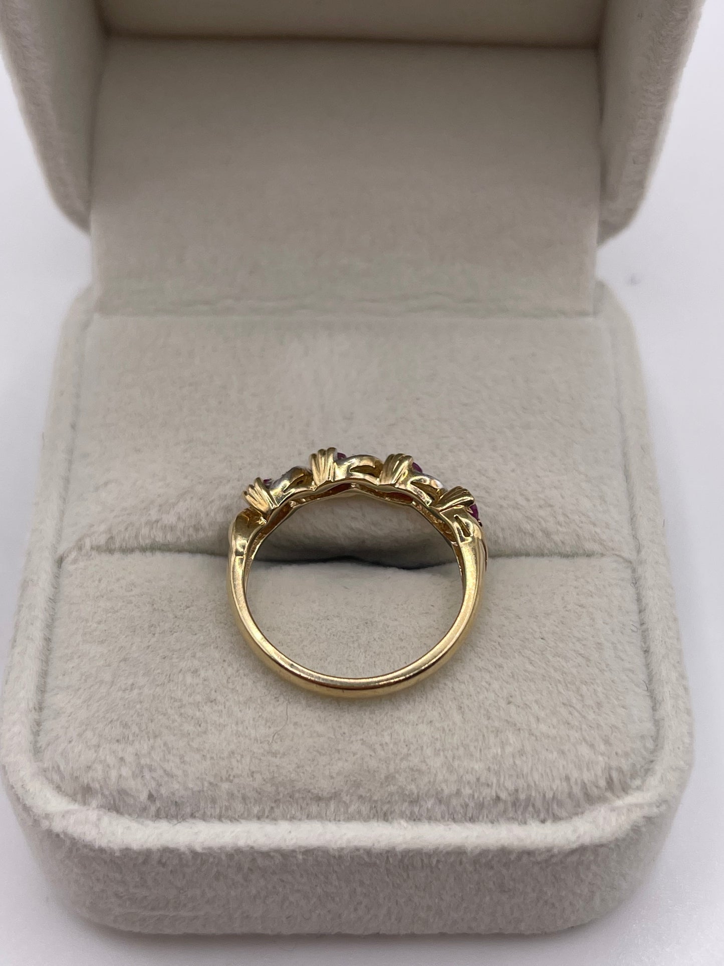 9ct gold ruby and diamond ring