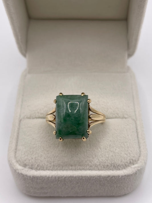 9ct gold aventurine ring