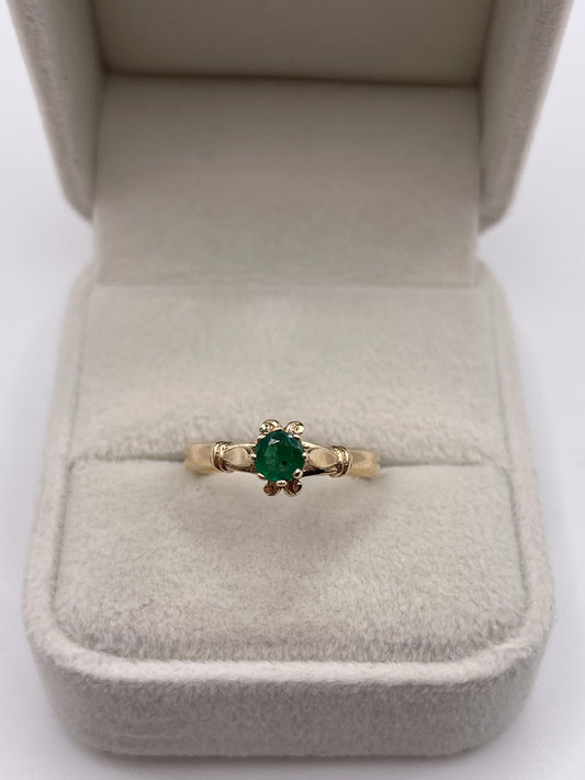 9ct gold emerald ring
