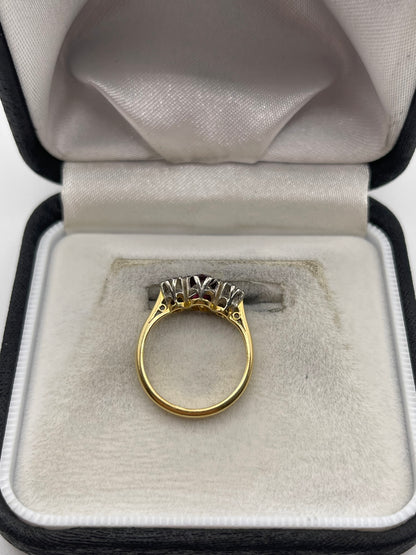 18ct gold ruby and diamond ring