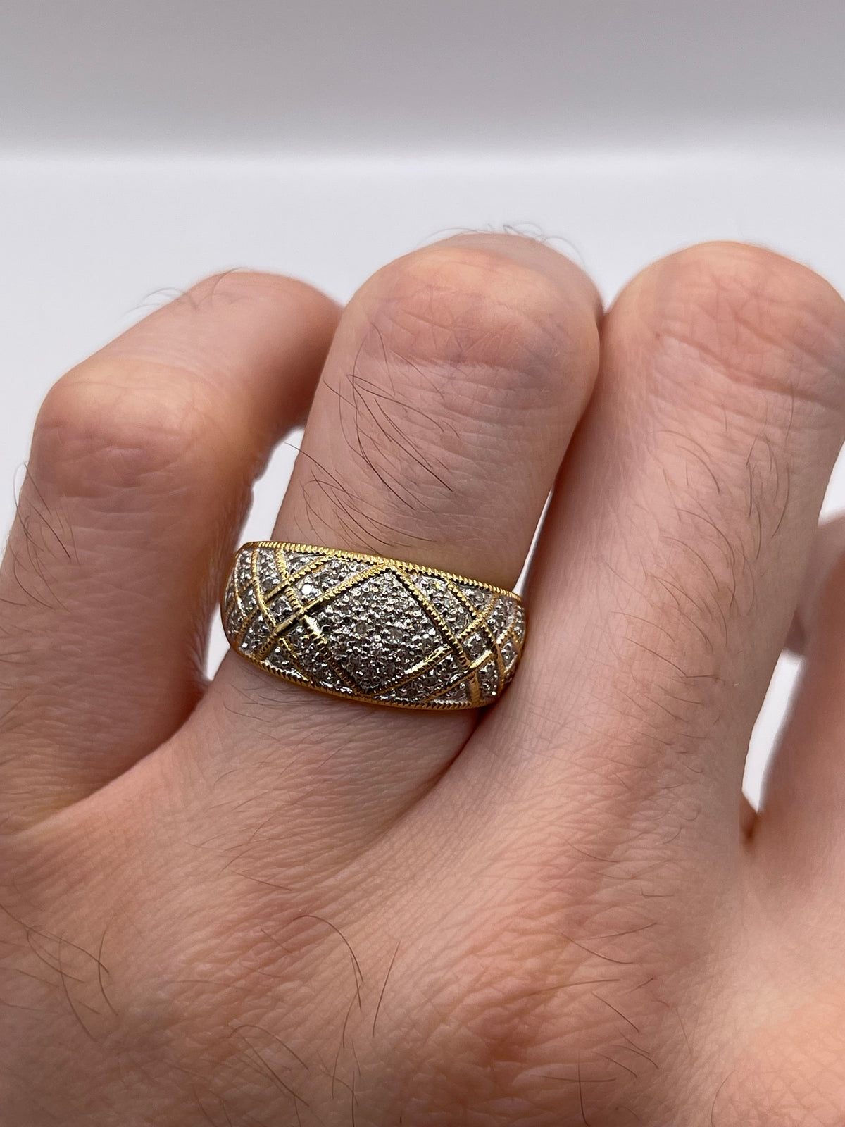 18ct gold diamond cluster ring