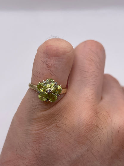 9ct gold sphene and diamond ring