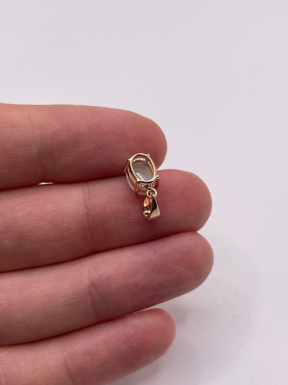 9ct rose gold opal pendant