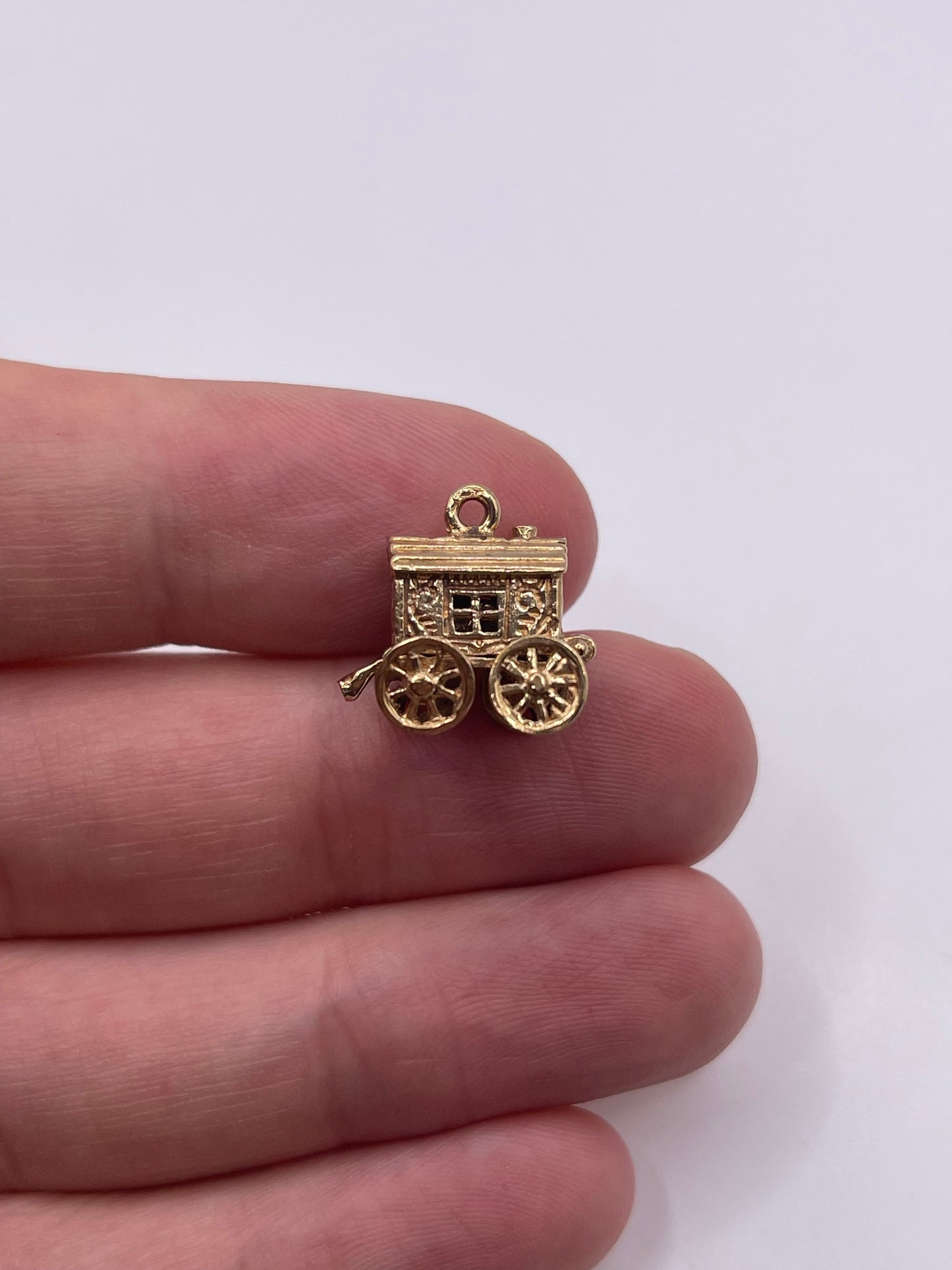 9ct gold fortune teller charm