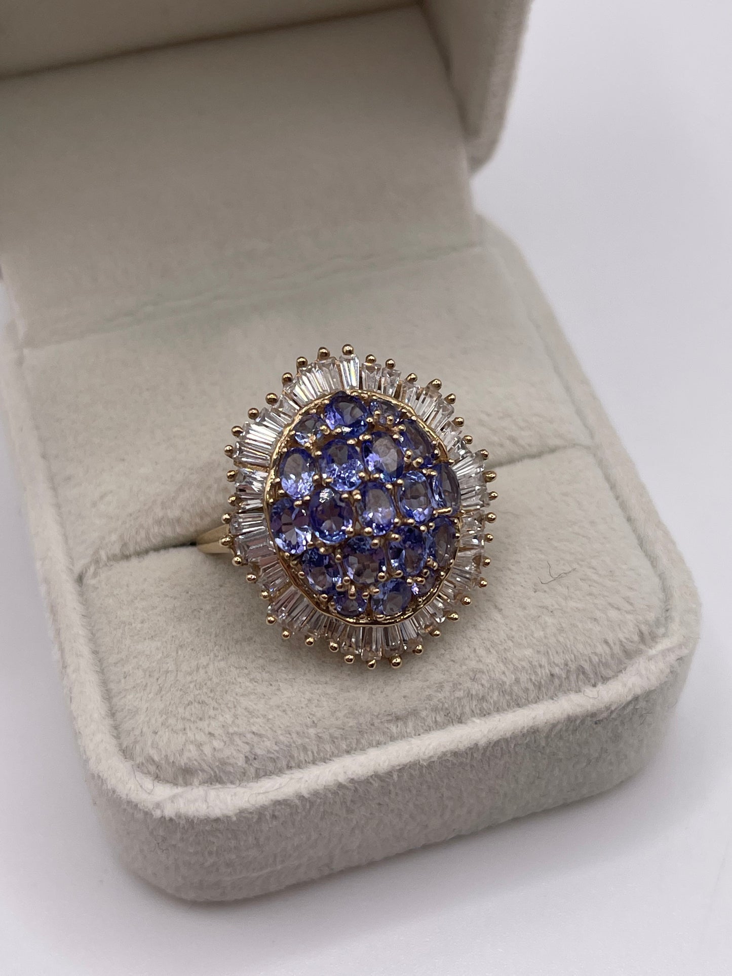 9ct gold tanzanite and zircon ring