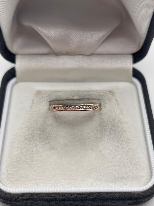 9ct rose gold diamond ring