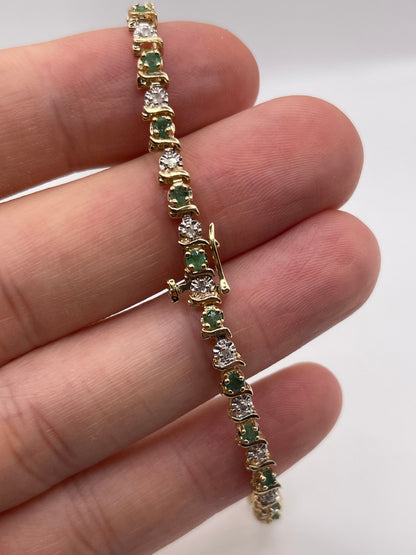 9ct gold emerald and diamond bracelet