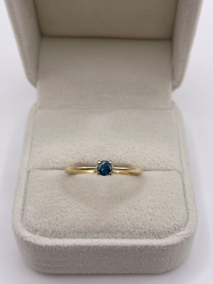 9ct gold blue diamond ring