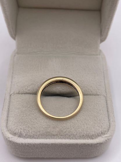 9ct gold diamond ring