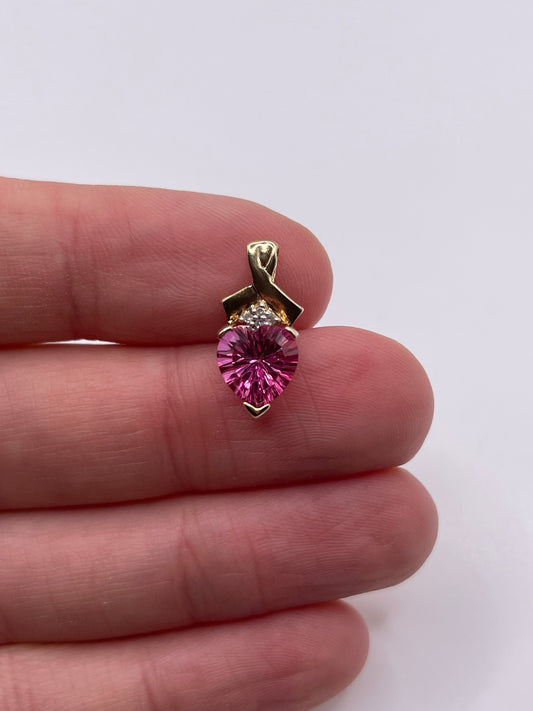 9ct gold pink topaz and diamond pendant