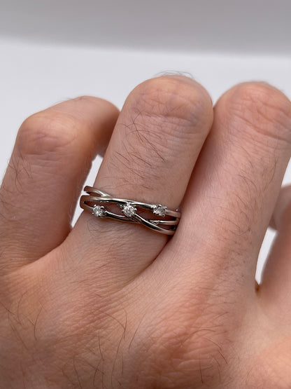 9ct white gold diamond ring