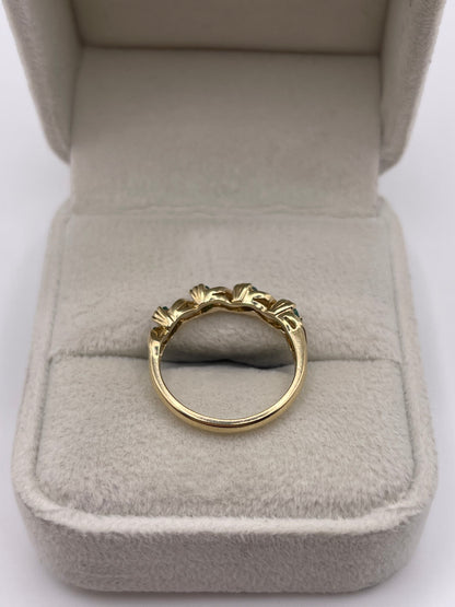 9ct gold emerald and diamond ring