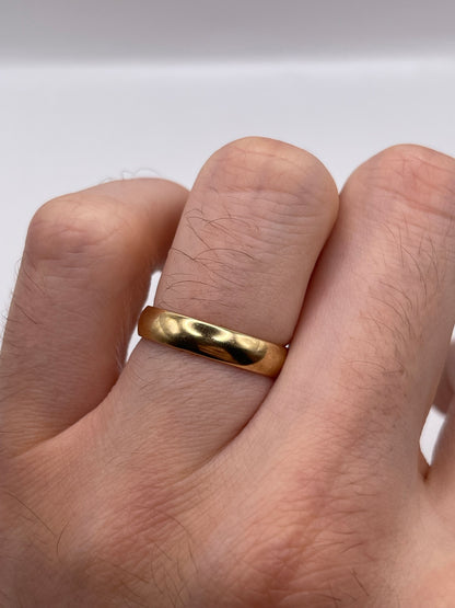9ct gold band