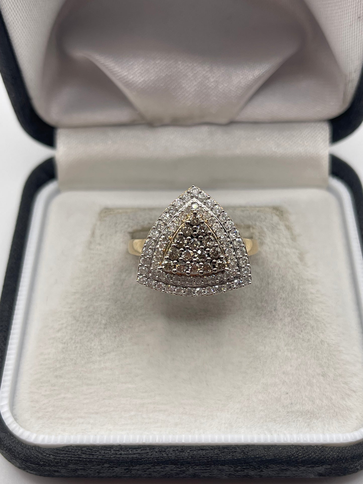 9ct gold 1ct diamond cluster ring