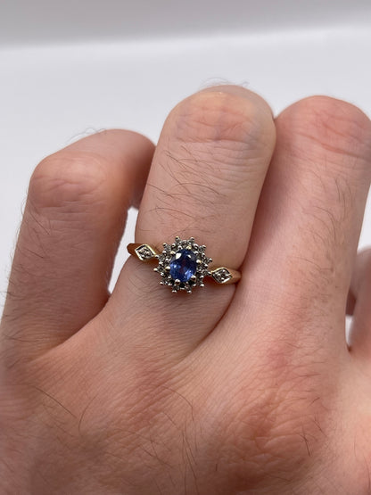 9ct gold sapphire and diamond ring