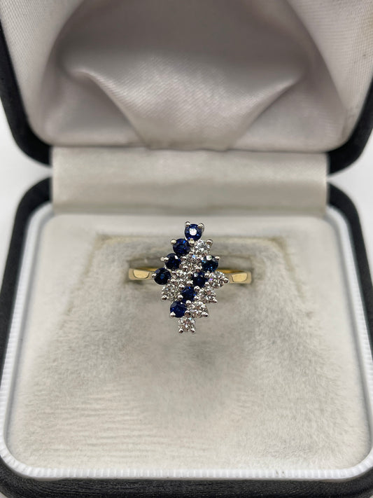 18ct gold sapphire and diamond ring
