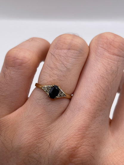9ct gold sapphire and diamond ring