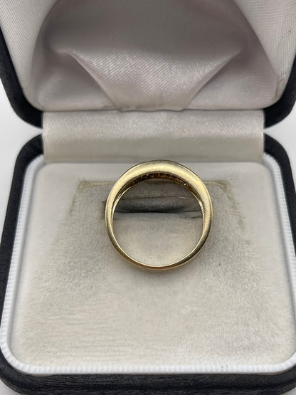 9ct gold sapphire and diamond ring
