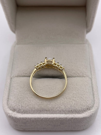 9ct gold opal ring