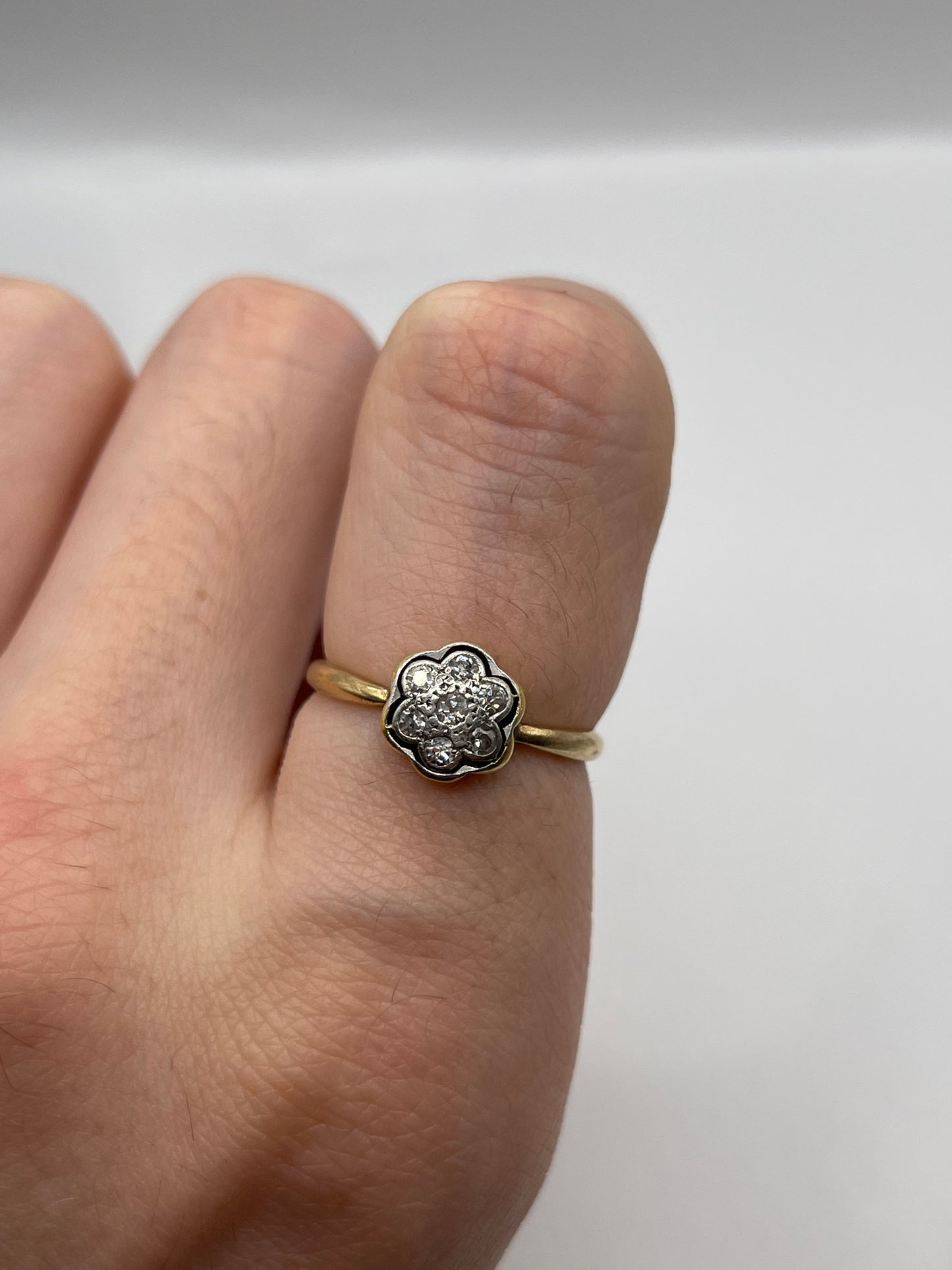 9ct gold platinum diamond cluster ring