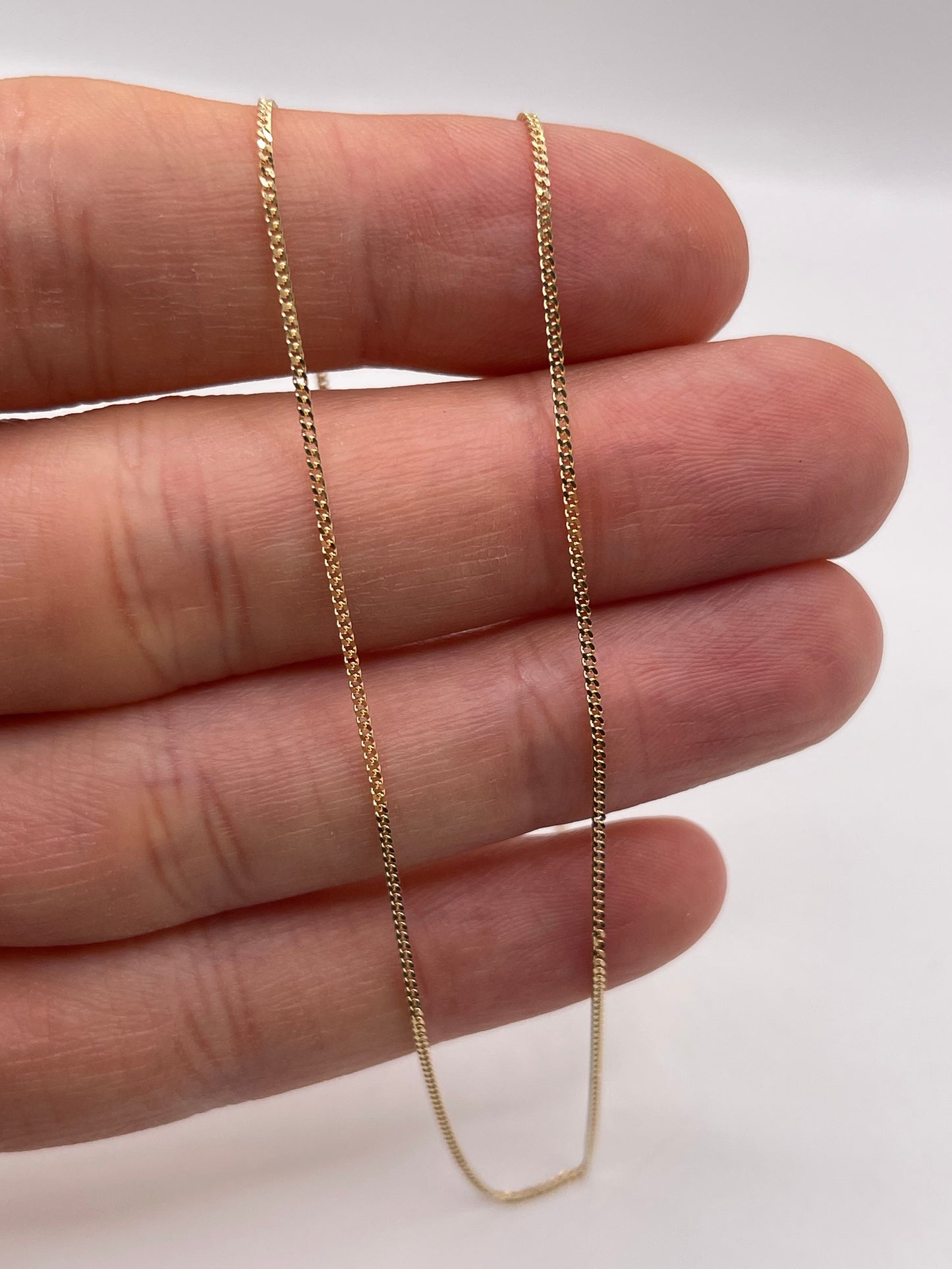 9ct gold chain 375