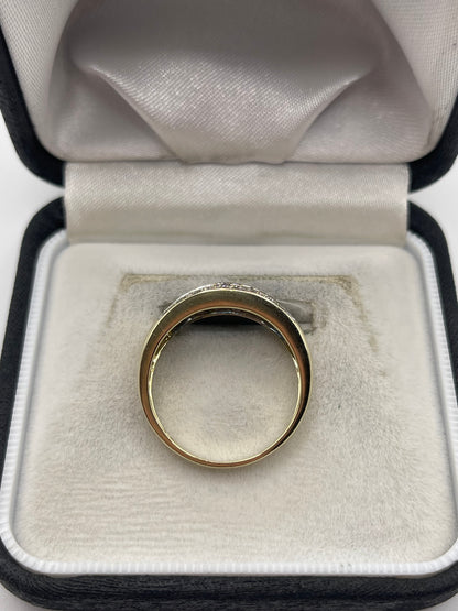 9ct gold topaz and diamond ring
