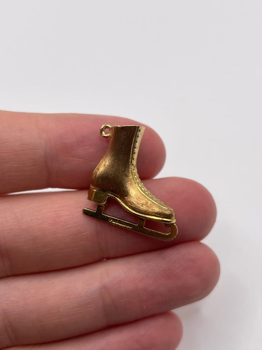 9ct gold ice skate charm