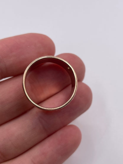 9ct rose gold patterned band