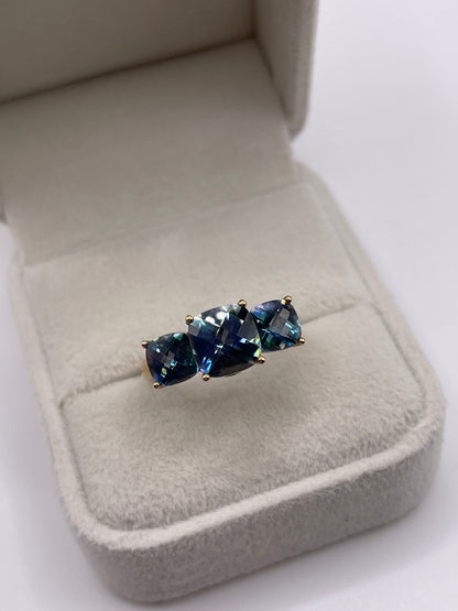 9ct gold topaz ring