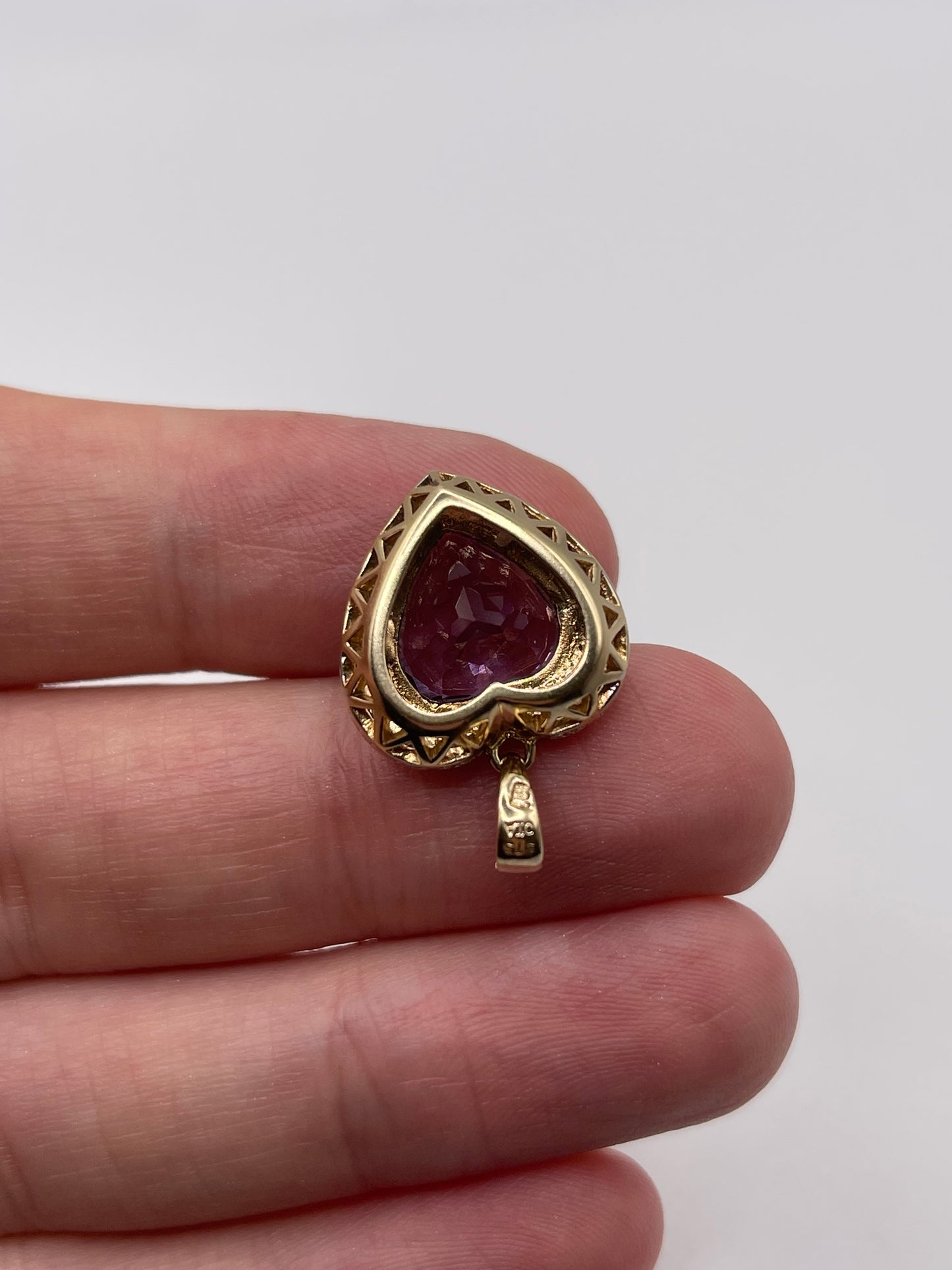 9ct gold amethyst and diamond heart pendant