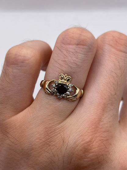 9ct gold garnet and cz claddagh ring