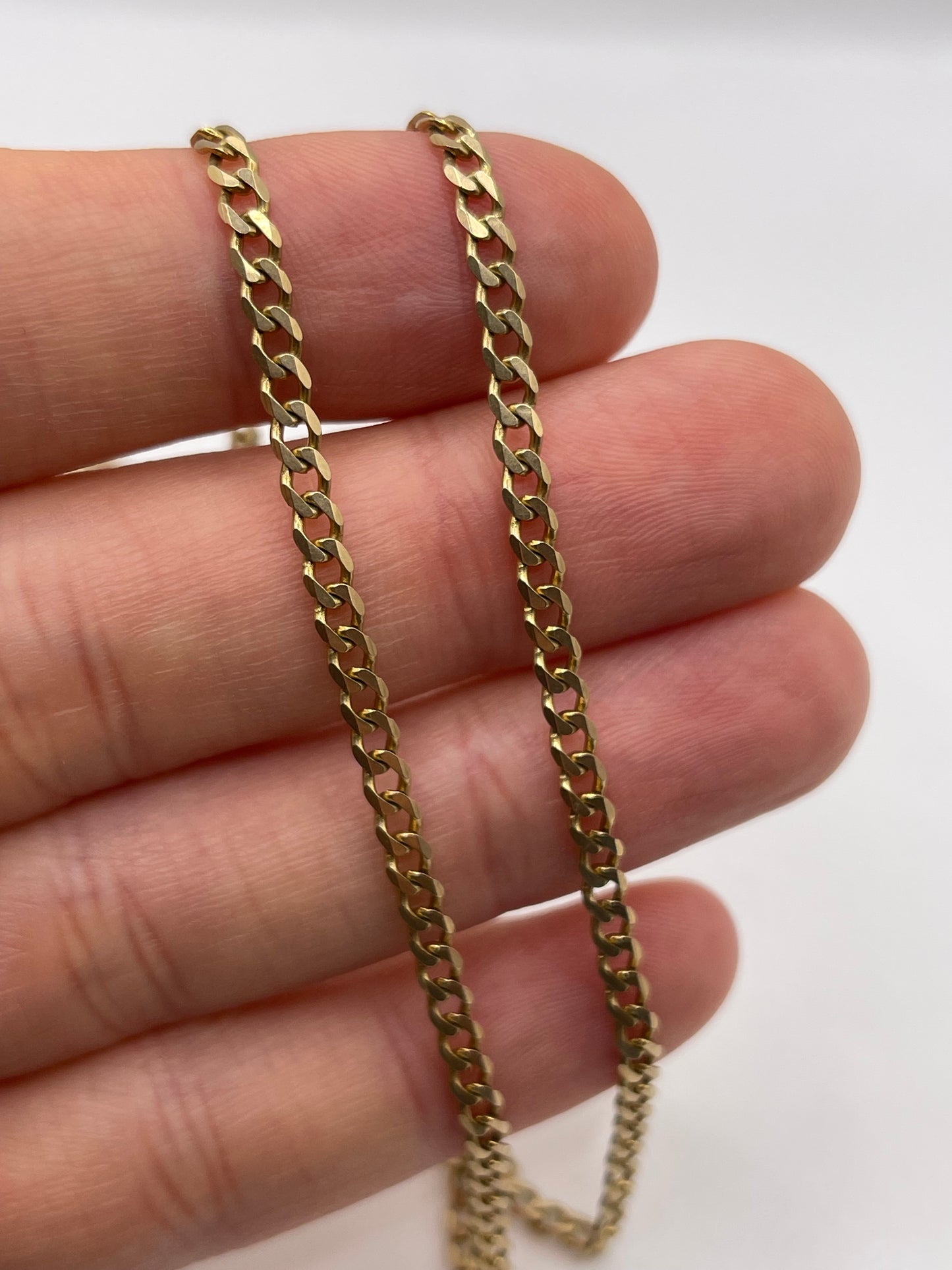 9ct gold chain 462
