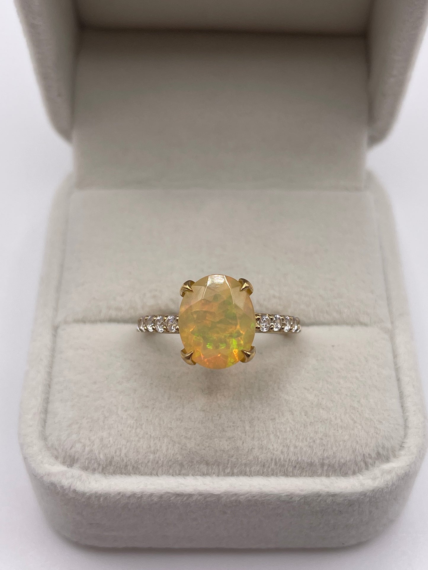 9ct gold opal and zircon ring