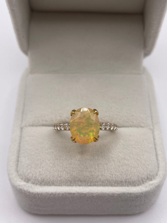 9ct gold opal and zircon ring